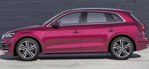 Nyújtott lábakkal: itt az új Audi Q5 L