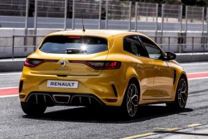 Új Renault Mégane R.S. Trophy
