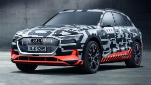 Az Audi megmutatta nyáron érkező elektromos SUV-ját Genfben