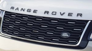 Kétajtós Range Rover SUV