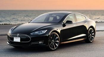 A Tesla Model S elektronikáját is meghekkelték